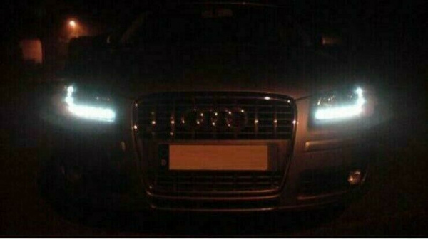 LED Tagfahrlicht-Design Scheinwerfer für Audi A3 8P 04-08 schwarz